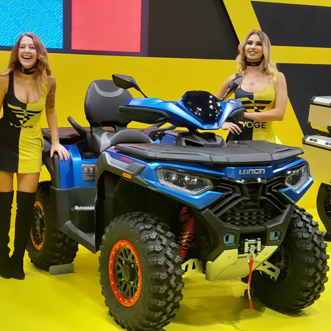 Revista_Moto's tweet photo. #EnDirecto
El fabricante chino Voge lanza en Eicma su ATV Loncin XWolf 1000, su scooter eléctrico Bicose EC01 y su trail Voge Valico 900DSX.
#RevistaMoto
#lamasgrande
#EICMAEFFECT
#EICMA2023 https://t.co/Gmf9t86naC