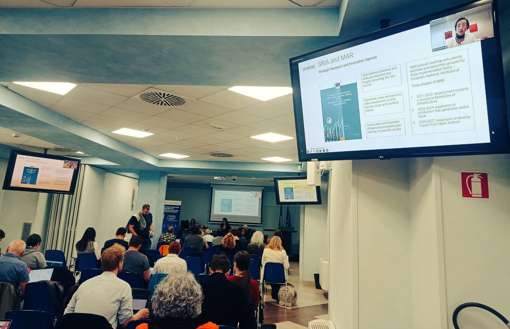 From @eoscassociation Ute Gunsenheimer provides an overview of #EOSC roadmap that will shape how #openscience is done in🇪🇺& presents their Winter School, where Blue-Cloud will attend & represent #marinadata community🦑🐟This & more in 🇮🇹 at Geral Assembly blue-cloud.org/events/blue-cl…