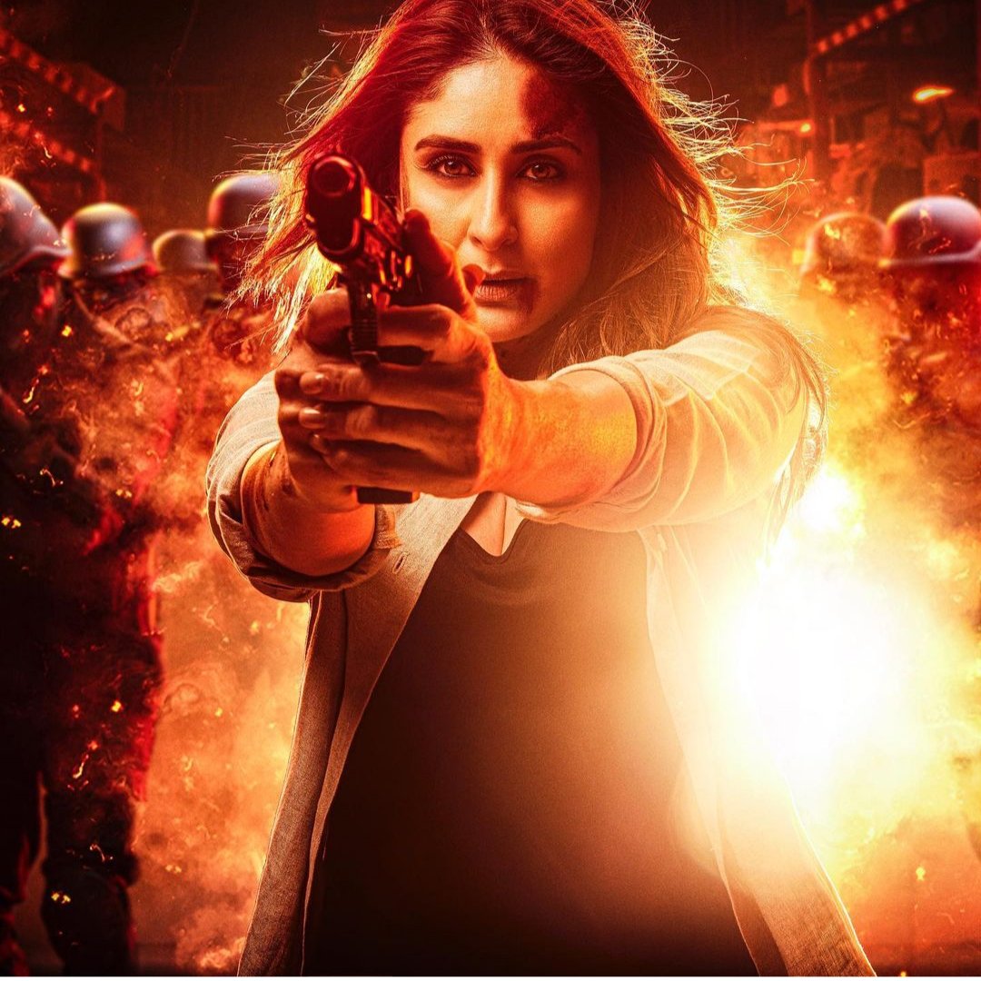 PuneTimesOnline's tweet photo. #KareenaKapoorKhan looks fierce in the latest poster of #SinghamReturns

#RohitShetty #Singham #Actioner https://t.co/TlSBf3F7tE