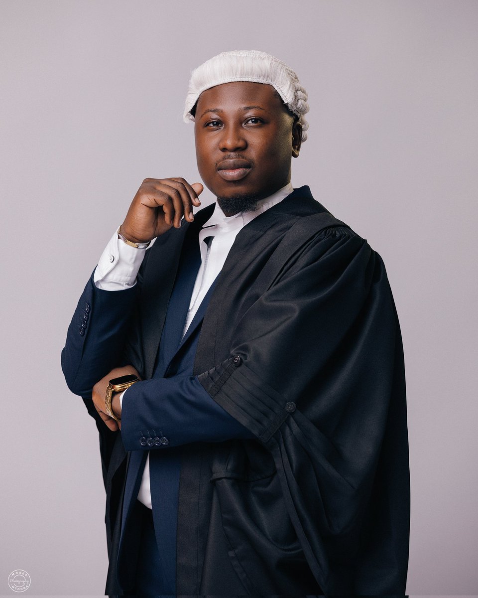 Cliff___h's tweet photo. An end to a matter is better than beginning. The journey ends and  another begins. 

As of 08-11-23 I was admitted to the prestigious BAR as an Advocate of the High Court for Zambia 🇿🇲.

Chewe Hamabuyu LLB., AHCZ. https://t.co/xQPbpYJ1pd
