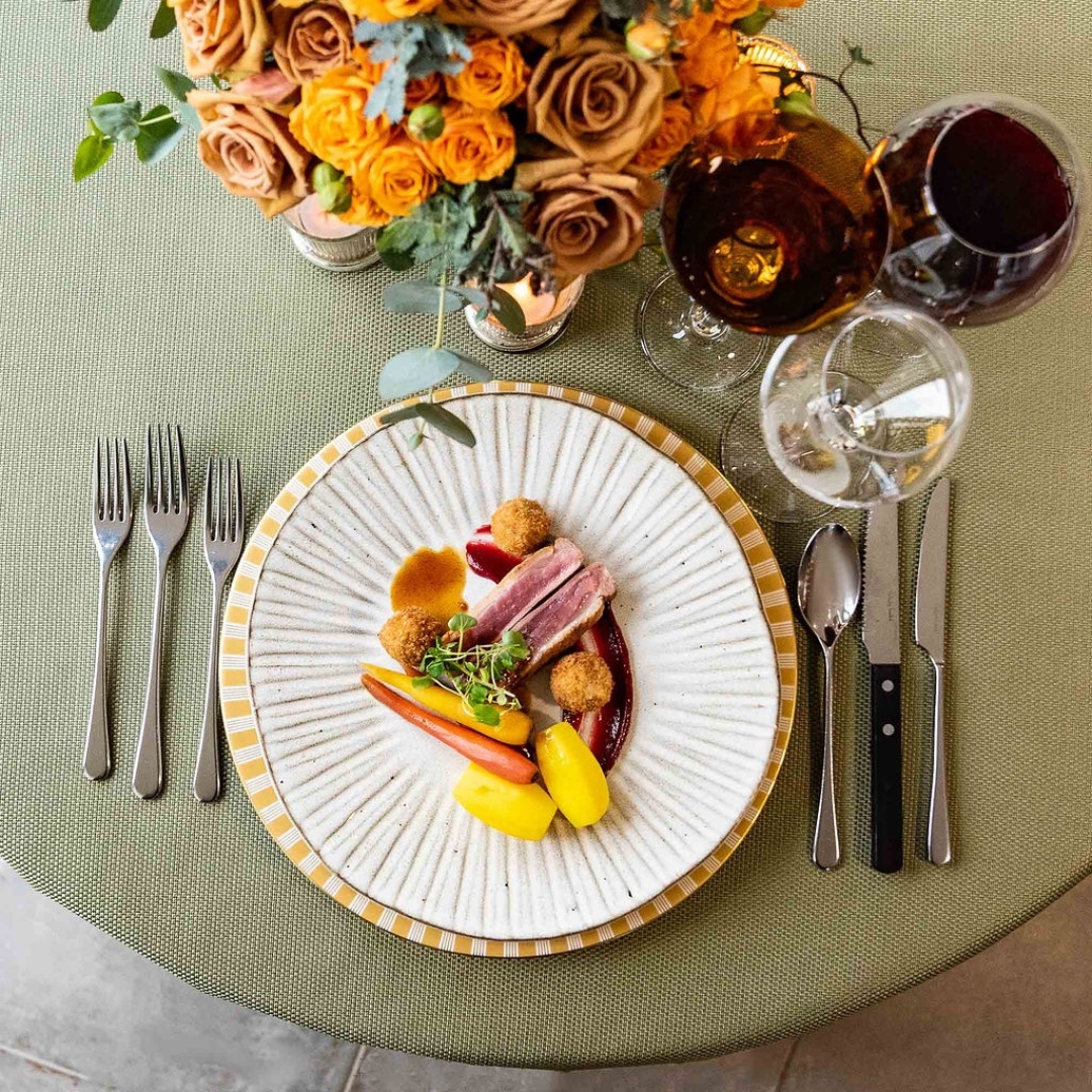 🍽️ Celebrate Seasoned Twist on a Classic Roast Dinner! 🍗🥕

Today, we're savoring a delightful variation of the timeless classic - the beloved roast dinner, with a seasoned twist. #roastdinnerday #beseasoned