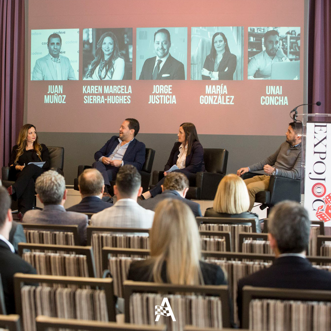 ApuestasdMurcia's tweet image. En el día de ayer, el grupo Aupabet asistió al Congreso de #EXPOJOC para compartir ideas en un encuentro con personalidades del sector.