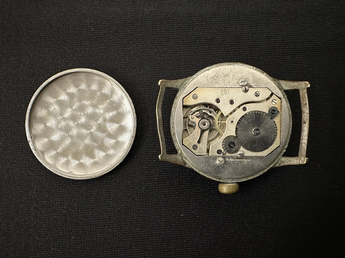 asummerof44's tweet photo. #WW2 #SWW #Luftwaffe #Aeschbach #581 #pattern #issue #wristwatch coming up in my December 11th #militaria sale https://t.co/Xel6HNbVwp