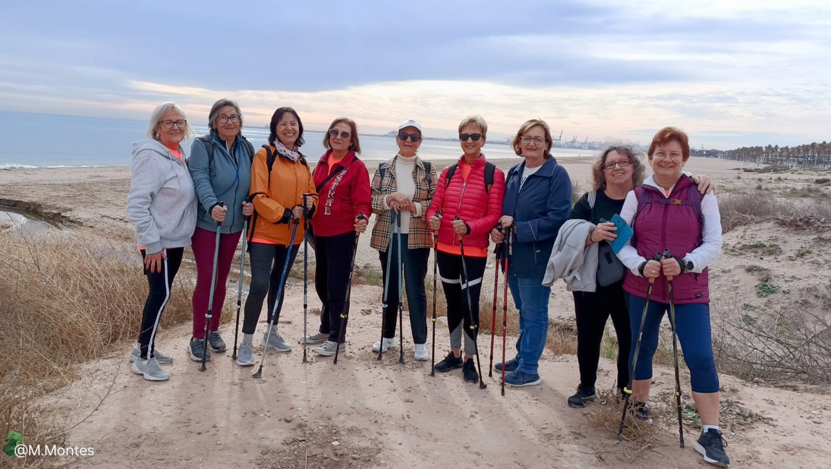 CSSerreria1's tweet photo. El grupo de #paseodelosmiercoles hoy ha llegado hasta la Ermita Dels peixets 15.000 pasos
https://t.co/eDnQsjMN0t
Salimos de la puerta del CS los miércoles a las 9.30h https://t.co/2gi9S6Sl42