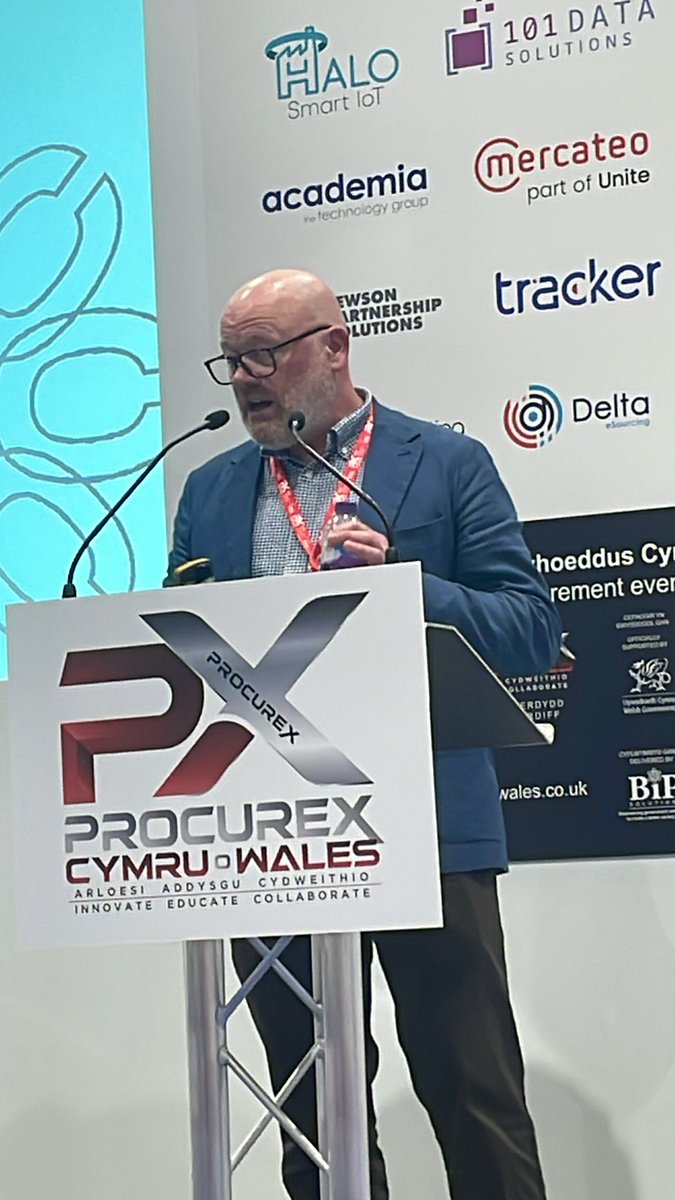 Warren Smith of @curshawteam is sharing what @CydCymru, the Welsh centre for procurement excellence, is and how it was formed. #procurexwales