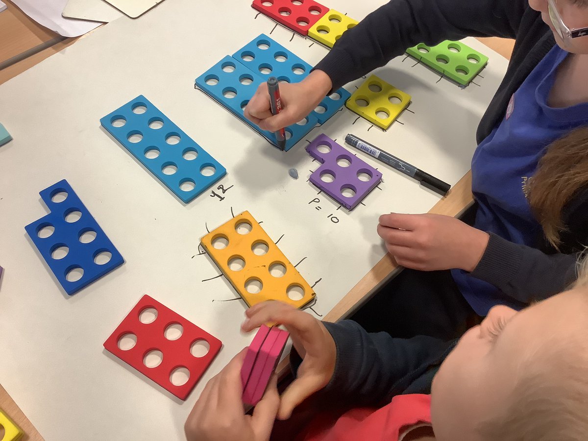 3WR are calculating perimeter using numicon. Lots of good discussion points. #Thattoprim_3WR