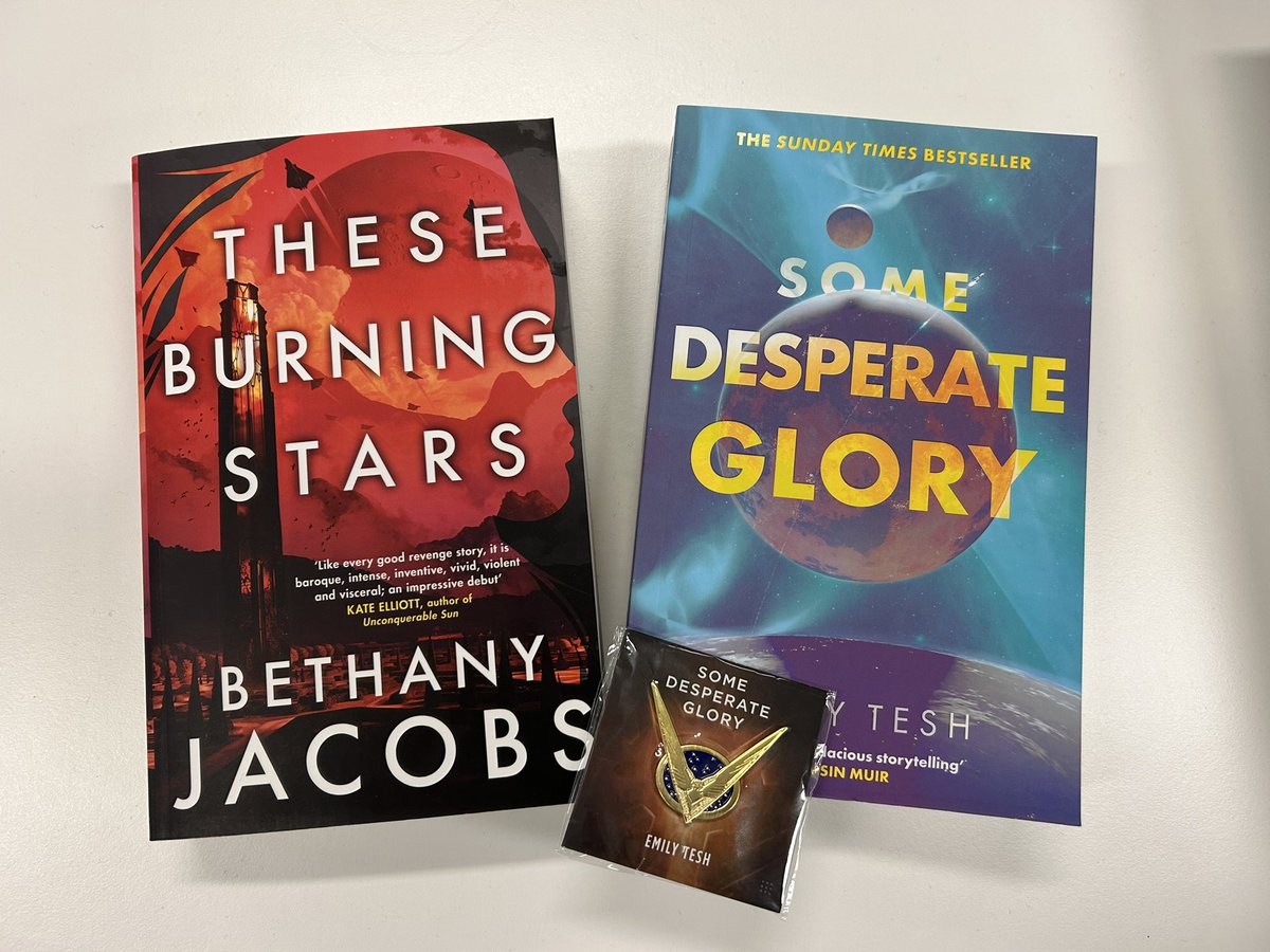 GIVEAWAY ALERT! Two spectacular space opera debuts that I worked on this year and am utterly obsessed with. Both are now out in PB so to celebrate I’m going to gift a copy of each plus a limited edition SDG pin. Retweet to win! I’ll pick someone around lunchtime tomorrow
