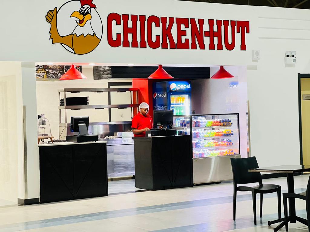 R. G. Mugabe International Airport is delighted to welcome a new food outlet to the terminal. <a href="/chickenhutzim/">Chicken Hut Africa</a>  food outlet is now open, offering delicious types of food for all. Come &amp; experience the taste of their meals right here at the airport!..
#ChickenHut
#AirportDevelopment