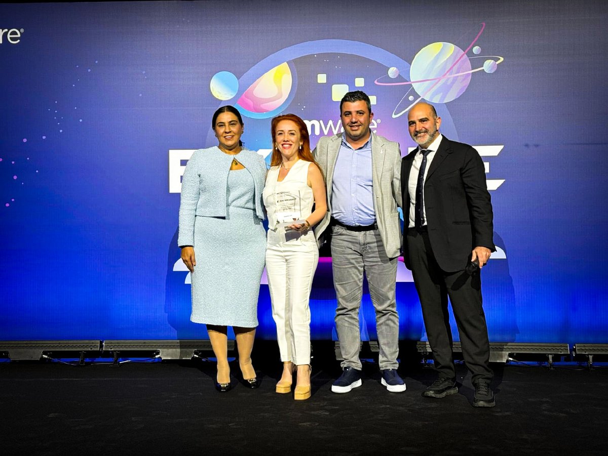 Metna VMware Explorer 2023’te Data Market’e 2 ödül birden. 🎉

🏆 Metna Partner Of The Year Solution Partner
🏆 Metna Partner Of The Year Marketing

Bu başarıda emeği geçen tüm çalışma arkadaşlarımıza ve VMware ekiplerine teşekkür ederiz.

#BetterTogether
