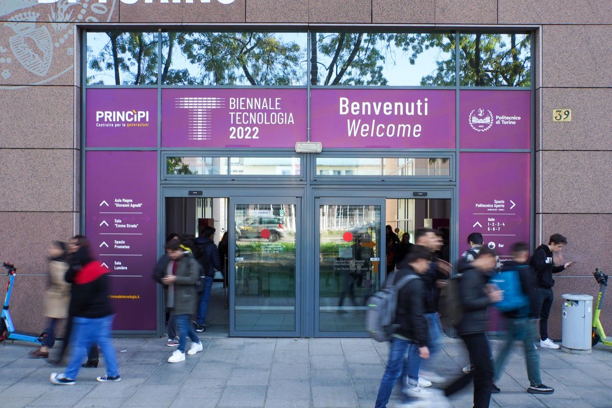 BiennaleTech's tweet image. 4 anni fa iniziava l’avventura: oggi #BiennaleTech è tradizione…e come tutte le tradizioni, arriva il momento di rivoluzionarle!💥
 
Dopo tre edizioni autunnali, #BiennaleTech2024 torna in primavera e vi aspetta dal 18 al 21 aprile 🌸
 
#StayTuned