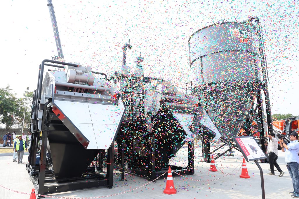 PMV_ME's tweet image. Terex India Hosts TEXCON 2023 with 250 customers showcasing sustainable solutions for construction and recycling, launches new products
Read here: zurl.co/FFGU
@Terex Corporation #terex #washingsystems #materialprocessing #terexmaterialprocessing #india #aggregates