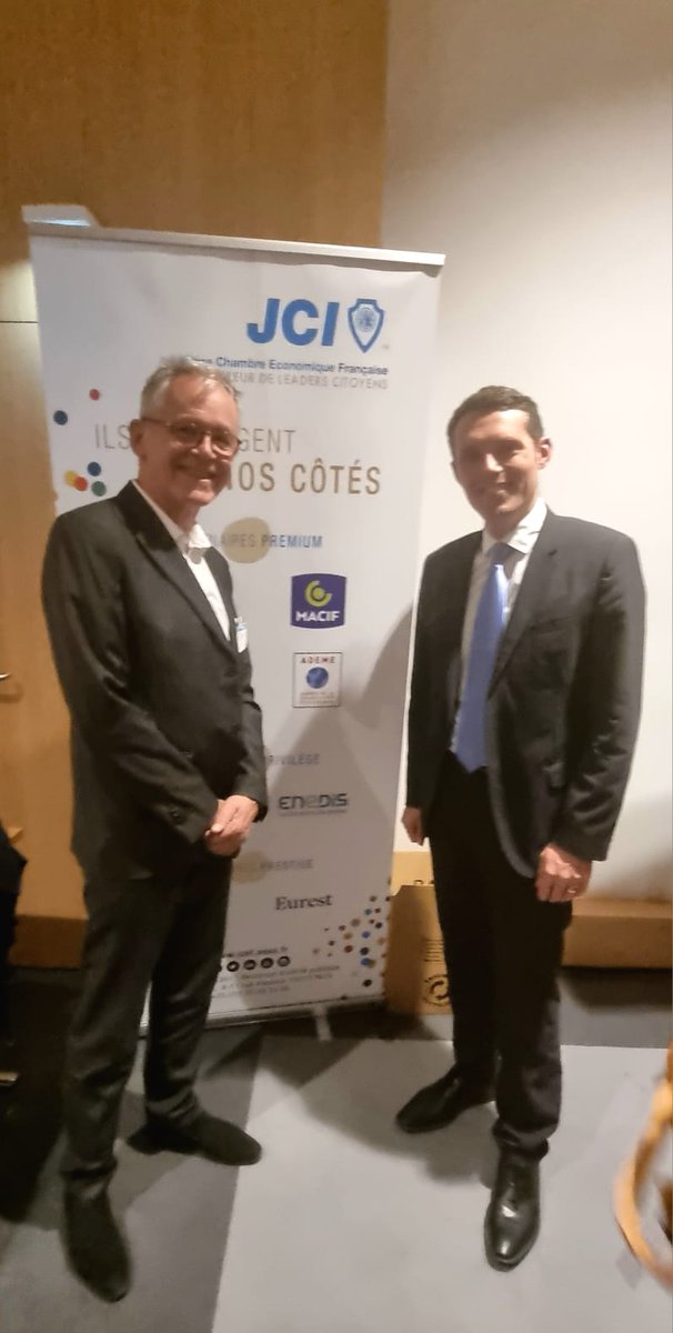 Très heureux d'avoir participé à la journée #ParlemEntreprise aux côtés de notre partenaire, la <a href="/JCE_France/">jce_france</a>. Merci aux organisateurs et au député Alexandre PORTIER, @APortier69, parrain de cette édition consacrée à l'éducation et à la formation au développement durable des jeunes