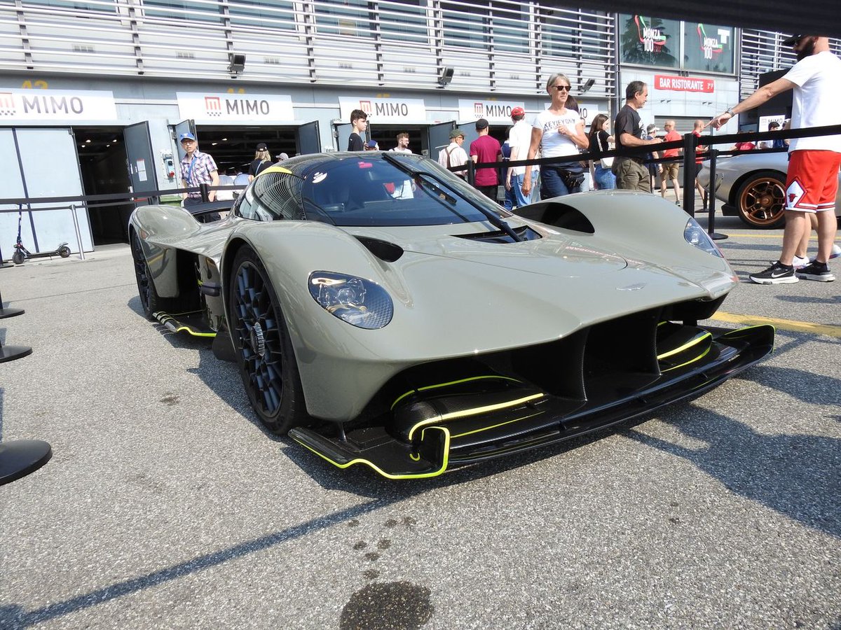 CarManToday's tweet photo. Aston Martin Valkyrie in Monza!! #aston #astonmartin #valkyrie #astonvalkyrie #astonmartinvalkyrie #mimo #mimo2023 #supercarphotography #supercarclub #supercarsdaily #supercarsunday #instasupercar #supercarlovers #supercarspotter #carswithoutlimit #supercarbuzz #supercarspec https://t.co/5VIkie06kJ