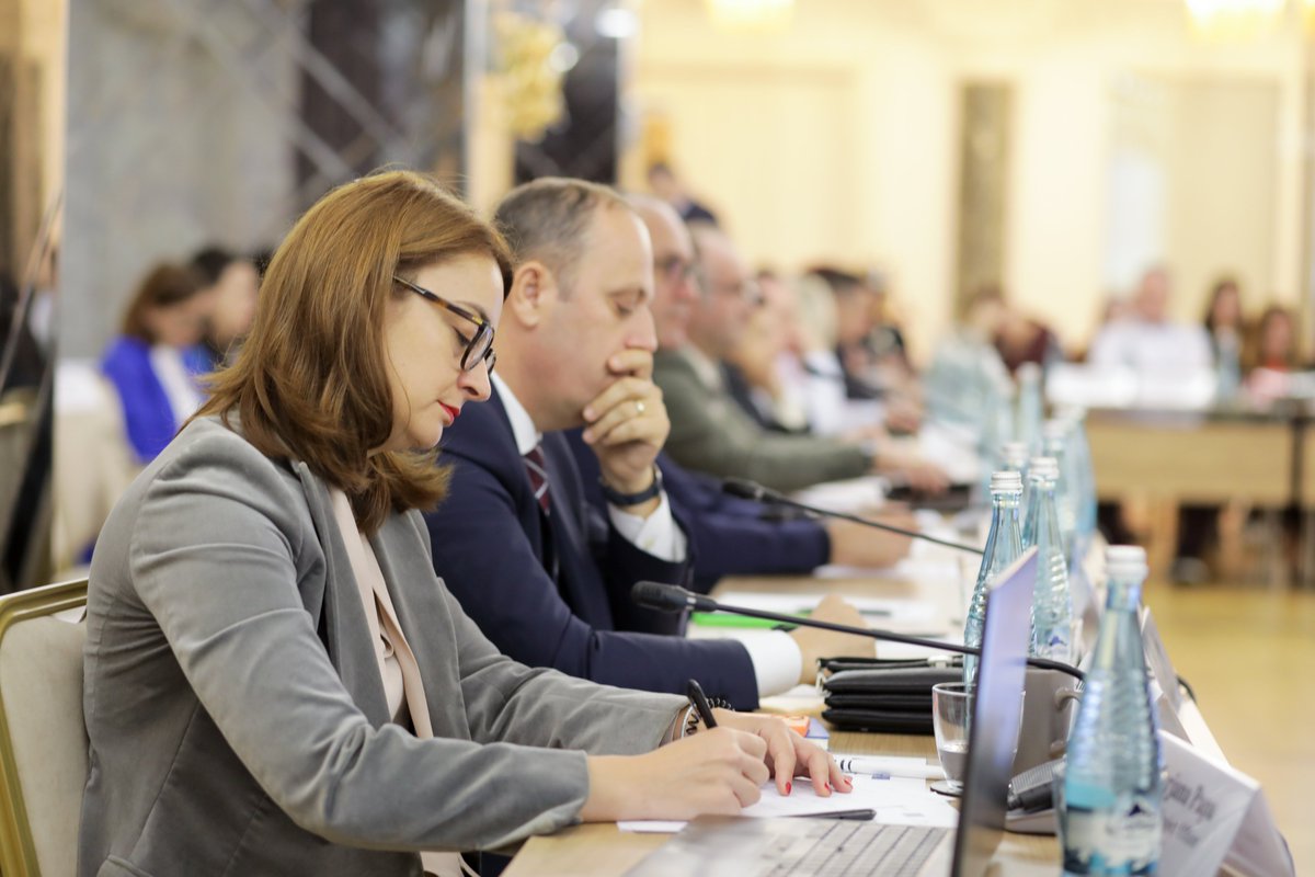 COE_Tirana's tweet photo. 🧑‍⚖️👨‍⚖️👩‍⚖️Over 7⃣0⃣judges &amp; legal staff from the courts of general &amp; administrative jurisdiction in #Tirana as well as Special Courts ag. Corruption &amp; Org. Crime attended a regional forum on harmonisation of the Albanian #JudicialPractice with the ECtHR judgments. (P.1) https://t.co/OHE2n0MaZC