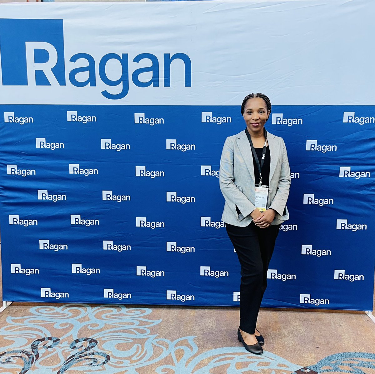 Cate_blessed's tweet image. Thrilled to be part of the Ragan Future of Communications conference in Austin, Texas, diving deep into transformative topics like Generative AI for communicators, storytelling, future of communications, and much more!
#RaganEvents #RaganConference2023 #commsweek