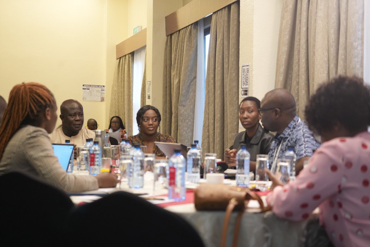 Data4GovAfrica's tweet image. Armed with vital @afrobarometer data on child well-being and the youth's perspectives, our participants brainstorm to impactful advocacy campaigns.
#AfricanVoicesForAfricanPolicy #Data4Change