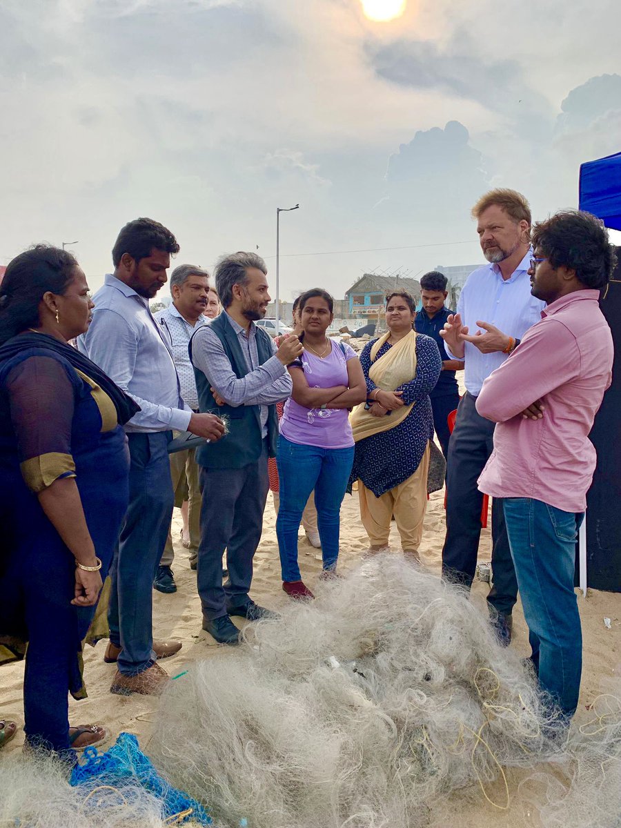 Spent my afternoon with women from Chennai doing their part to tackle the immense problem of marine litter. Always good to see our Green and Sustainable Development Partnership in action!