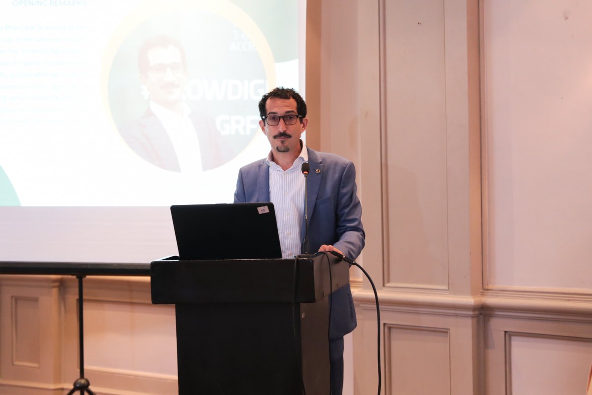 "With this hackathon, we are looking at agriculture through a climate lens, and supporting with resilience to secure the future of food in Kenya." — <a href="/evangirvetz/">Evan Girvetz</a> of <a href="/CGIARAfrica/">AICCRA</a> 

#KenyaAgrihack
#SolvingPostHarvestLosses