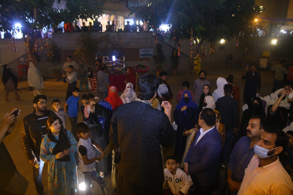 PWCAuthority_'s tweet photo. Roshan Galiyan is your chance to relive the past and celebrate the present in Androon Galliyan- come and savor the experience!
#ExploringLahore #AndroonGalliyan #LahoreDiaries #TimelessLahore #WeekhAndroonGalliyan #WeekhAndroonLahore #LahoreLahoreAyWCLA #RoshanGalliyanAndroonKi https://t.co/PIaRrjwZ1h