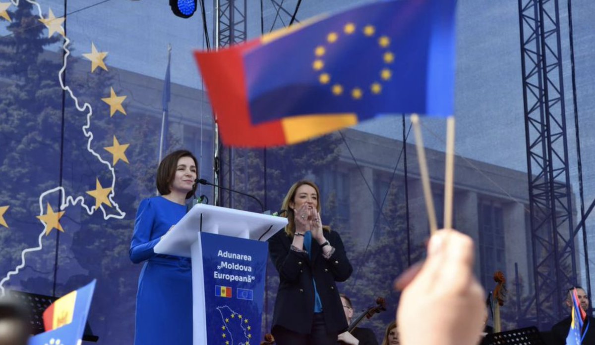 Maia Sandu on the European Commission recommendation to start Moldova's accession negotiations: 'We are not afraid of work, and our goal is for Moldova to be ready to join the EU by 2030. Moldova in the EU is our only chance to guarantee peace, freedom & prosperity in the future'