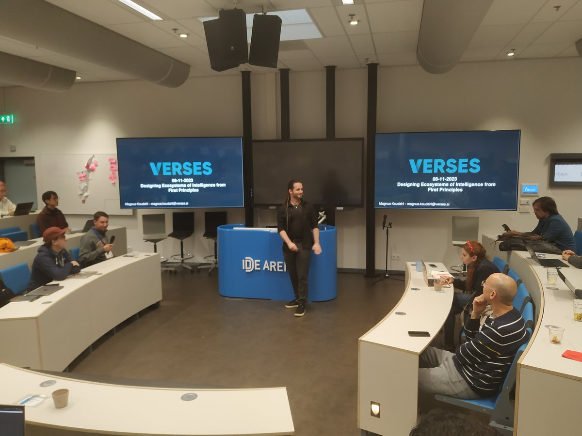 hcomp_conf's tweet image. 📝We are having a great session on Human-AI Collaboration; thanks to all the researchers for their inspiring contributions! We had highlights in player-guided AI, a taxonomy for human-ML collaboration, crowdwork scalability, and ecosystems of intelligences!

#HCOMP2023 #ci2023