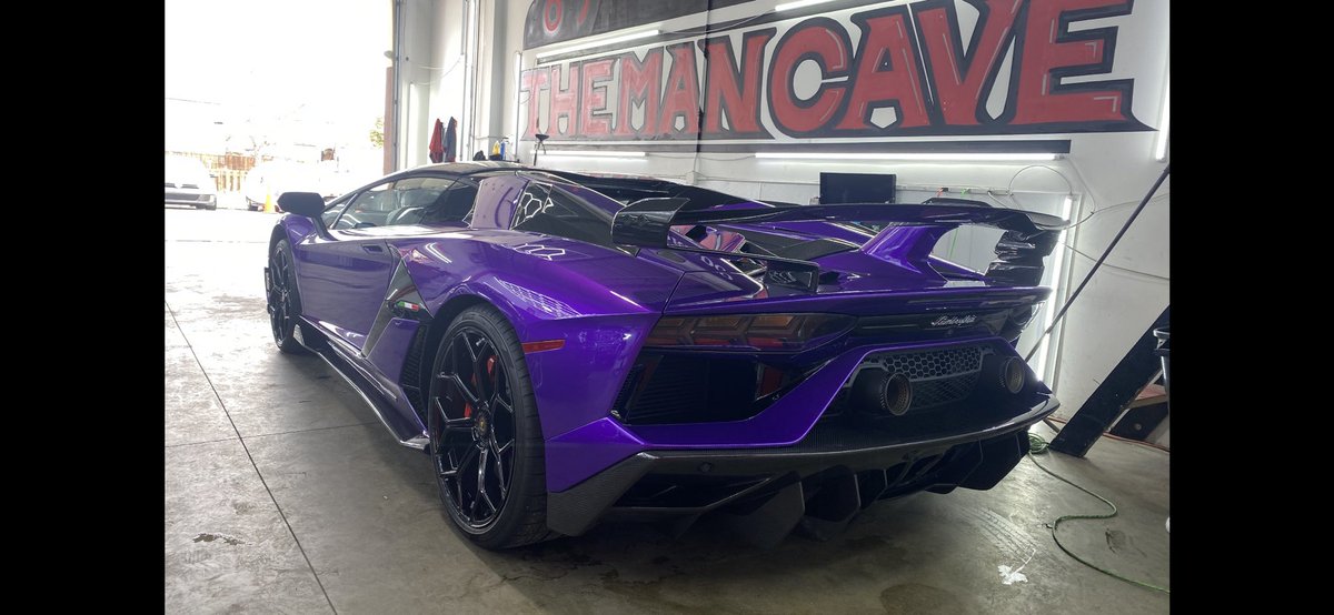Man_Cave_Mike's tweet photo. Full car Xpel Paint Protection Film installed by Man Cave will protect this beauty for 10 plus years! #Xpel #PPF #Lamborghini #Carswithoutlimits #Denver #Colorado #mancavecolorado #detailersoftwitter https://t.co/PNW8r3t0kh