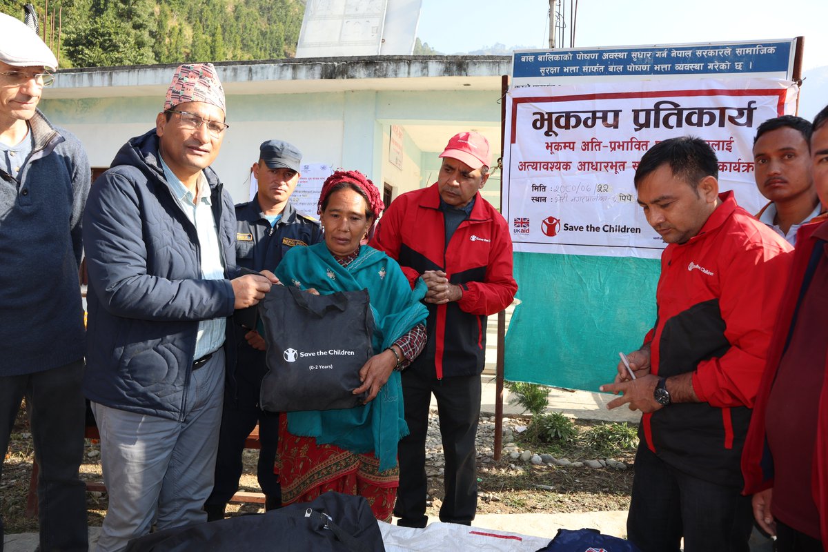 SC_Nepal's tweet photo. #JajarkotResponse Day IV: Minister of Energy, Water Resources, and Irrigation, Shakti Bahadur Basnet, recently visited the relief material distribution sites of Save the Children #Nepal.
#SaveResponds #NepalEarthquakeRelief https://t.co/Tcpvr0lYeR
