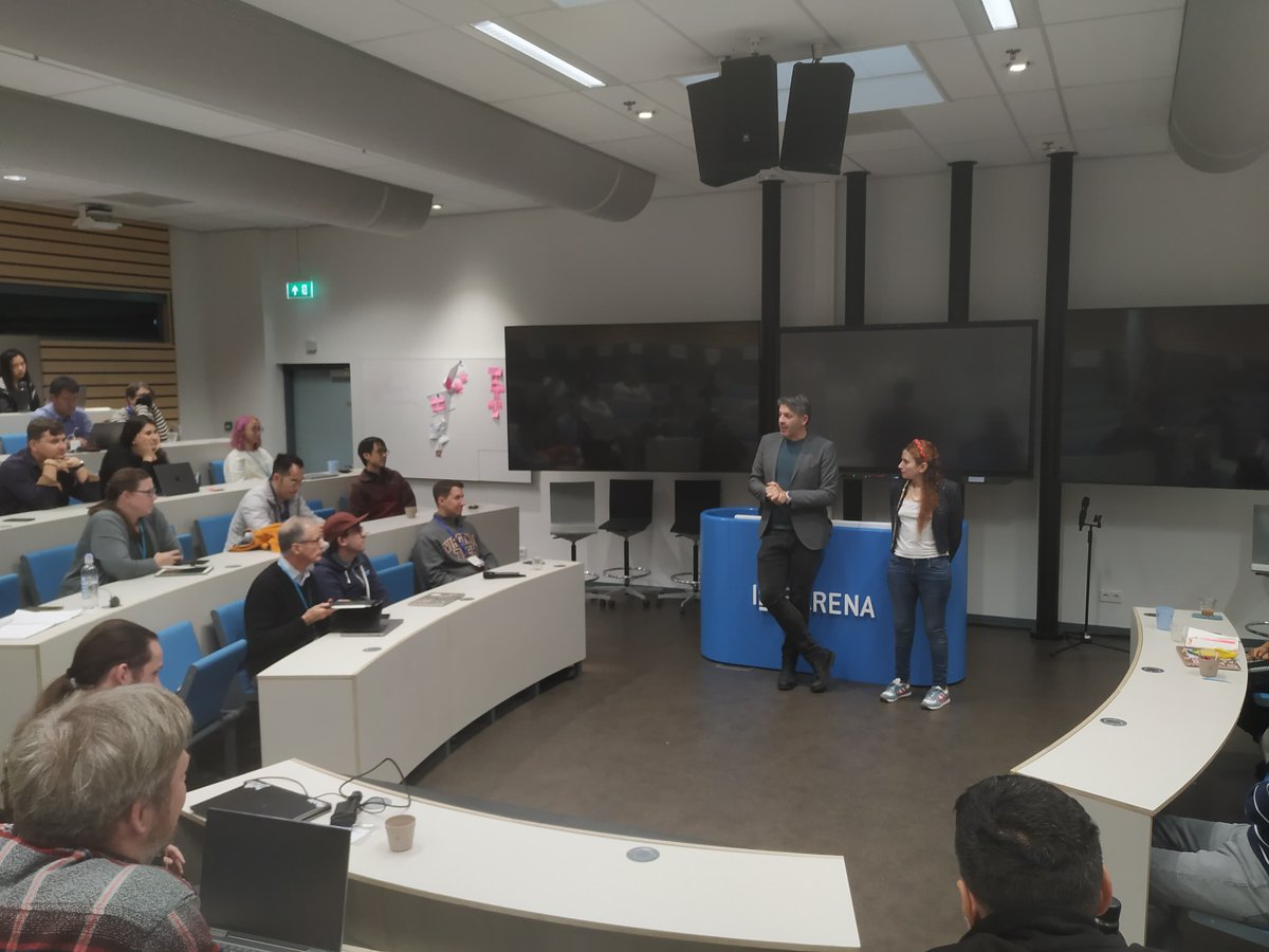 hcomp_conf's tweet image. 🎉Closing remarks from the #HCOMP2023 and #ci2023 conference organizers! 
Thanks to all attendees, organizers, and panel members for these exciting days.