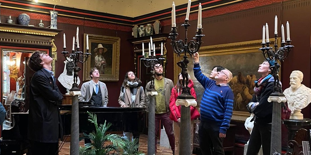 Russell_Cotes's tweet photo. ⏲️Tick Tock! ⏲️It's that time of year again where we have our clocks conserved around the Historic House! A big thank you to West Dean College for getting our Victorian clocks chiming!
@westdeancollege
#clockconservation #westdeancollege #victorianclocks https://t.co/PYVtTN2Ufh