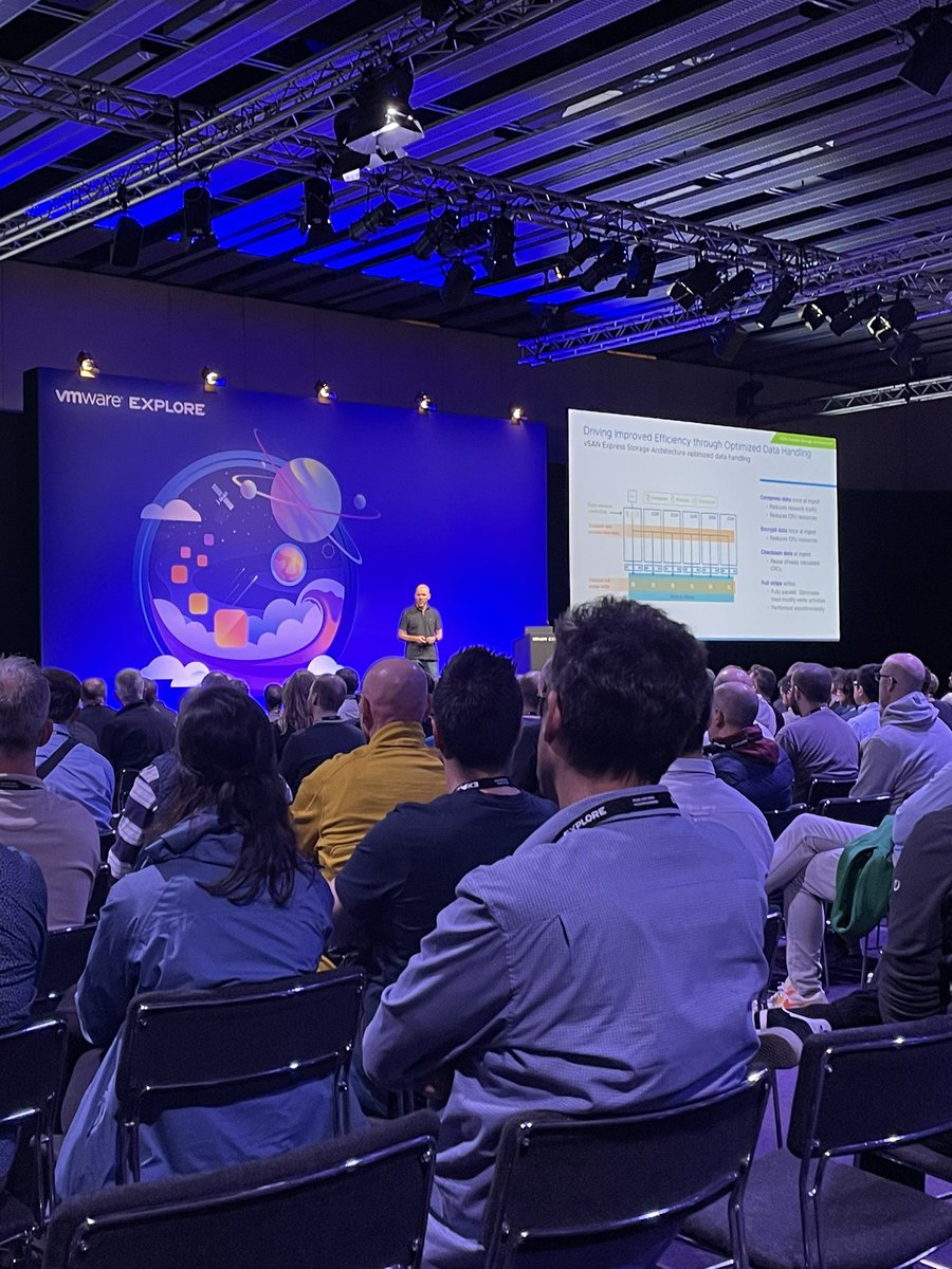 AllahyariSadaf's tweet photo. @DuncanYB on stage of VMware Explore 2023 explaining vSAN ESA in a packed room! https://t.co/11FZO2Tco4