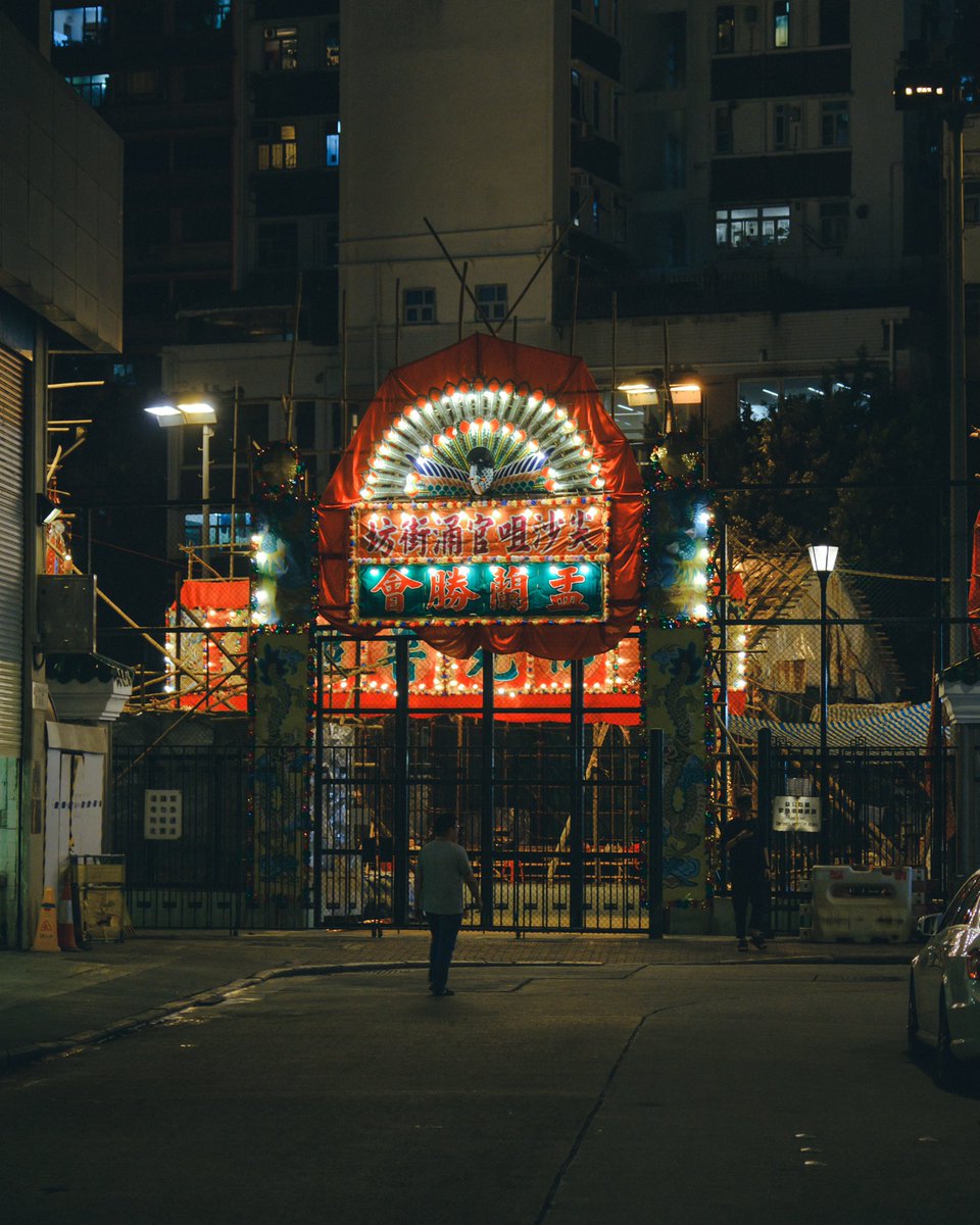 tarro_san's tweet photo. Hongkong night https://t.co/bNIBMZUHdH
