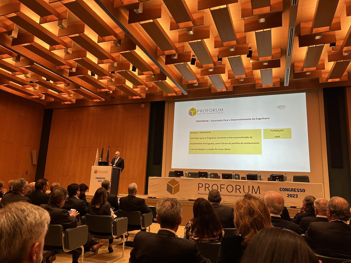 energyTorres's tweet photo. @ape presente no Congresso 28° ano #Proforum #Lisboa programa elevado nível clara afirmação #engenharia portuguesa para desafios #infraestruturas #aeroportos #ferrovia #agua #energia #internacionalizacao https://t.co/KCTJX4qFls