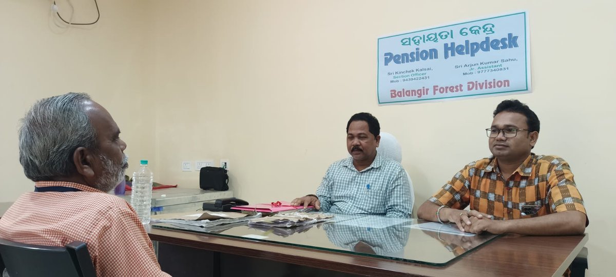 DFOBalangir's tweet photo. The Balangir Forest Division Office now has a Pension Help Desk opened to provide seamless assistance to our retired employees for a swift pension process.#PensionSupport #RetirementMadeEasy @MoSarkar5T
@CMO_Odisha @moefcc @ForestDeptt @pccfodisha @PCCFWL_Odisha @NitishK55555670 https://t.co/0Cb4Zrp1C8