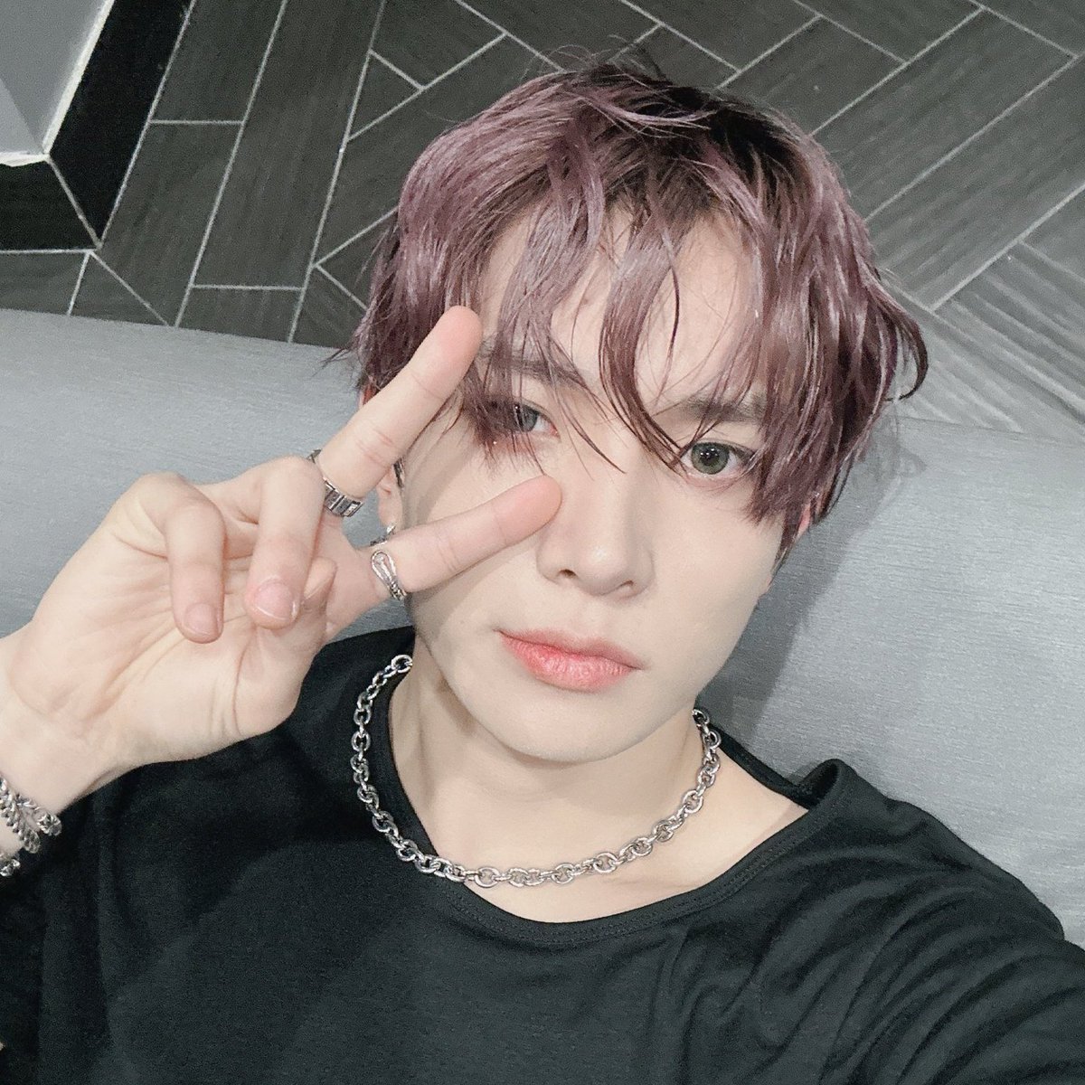 ☆: open.spotify.com/track/1NZs6n6h…