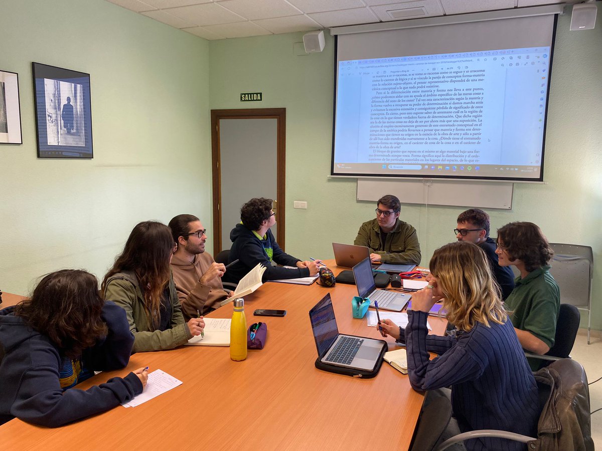 Grupo de Estudios Heidegger tweet media