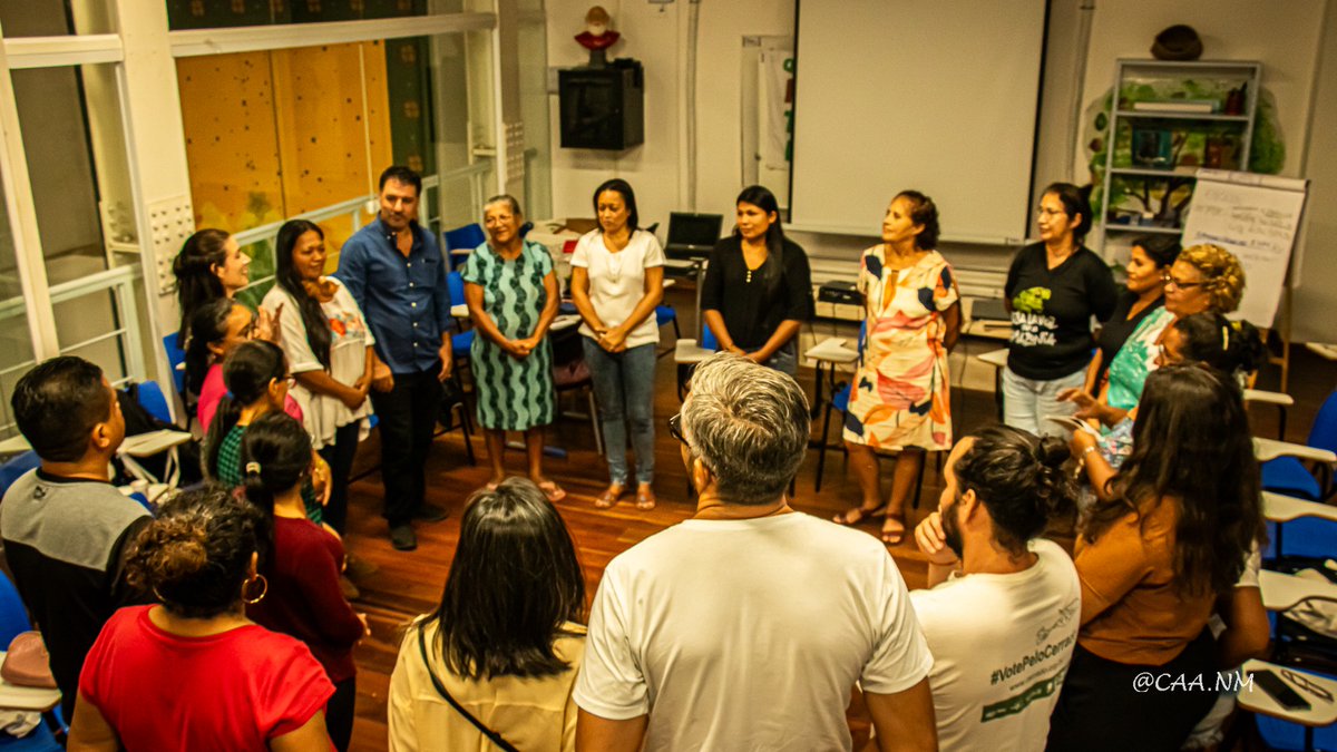 dgm_global's tweet photo. Começou ontem, em São Luiz/MA, o intercâmbio DGM de conhecimentos com a participação de representantes indígenas, comunidades locais, e povos tradicionais do Brasil, Guatemala e Equador. Iniciamos com uma visita à sede do Movimento Interestadual das Quebradeiras de Coco Babaçu⬇️ https://t.co/LcvFhAHgYM