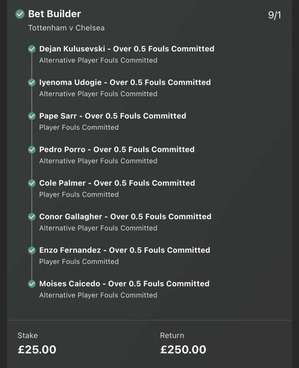 FlipTheSlip's tweet photo. 🚨GIVEAWAY TIME🚨

To celebrate landing 4 bet builders in the first week of November we’ll be giving away £100🤩 (£25 to 4 followers)

✅Sunday 6/1 passing BB
✅Monday 9/1 player fouls BB
✅Tuesday 2x 10/1 City v YB BB

All you have to do to enter is follow, retweet and like this tweet❤️

Winners will be announced tomorrow night. 

Best of luck🍀