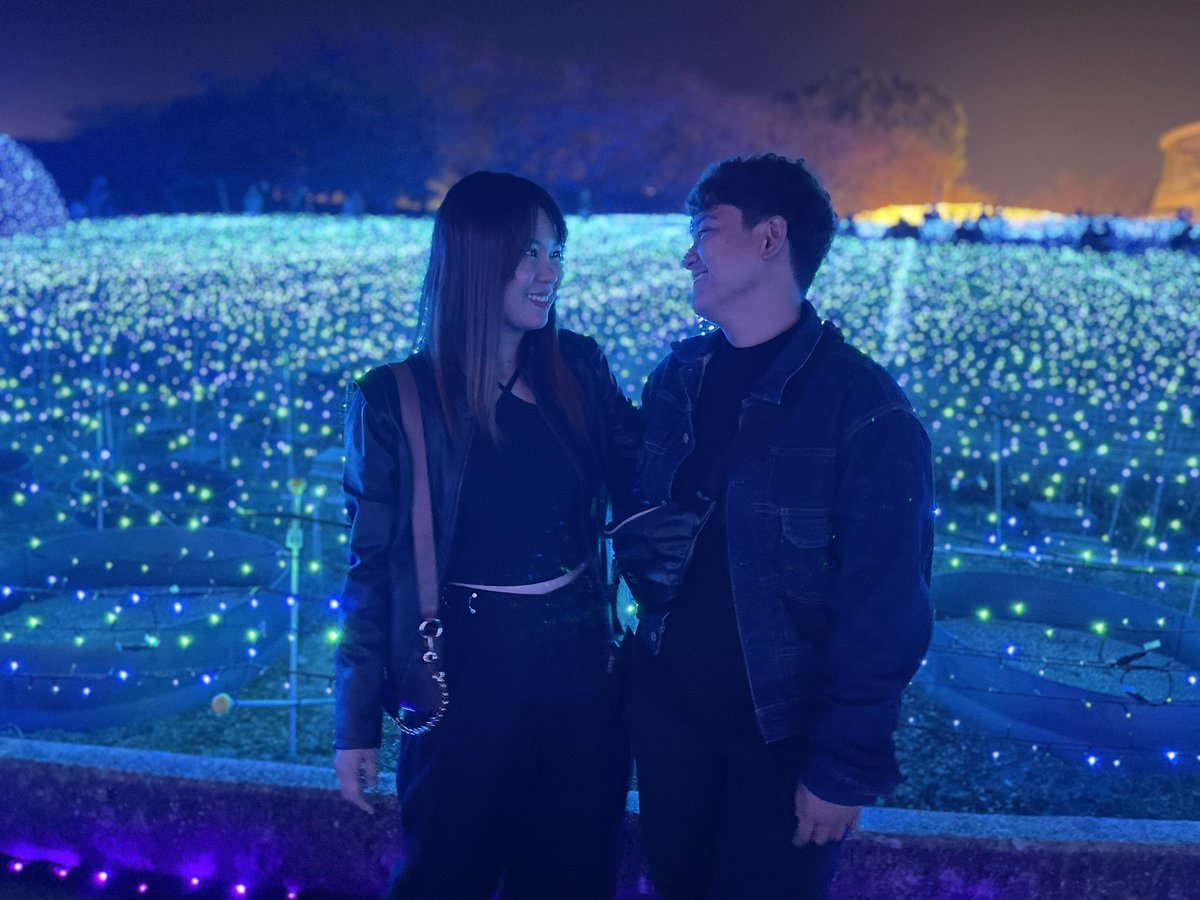 jhosection_11's tweet photo. This year’s illumination hits different ‘coz I have you beside me🤍 https://t.co/OfdIXGSBUa