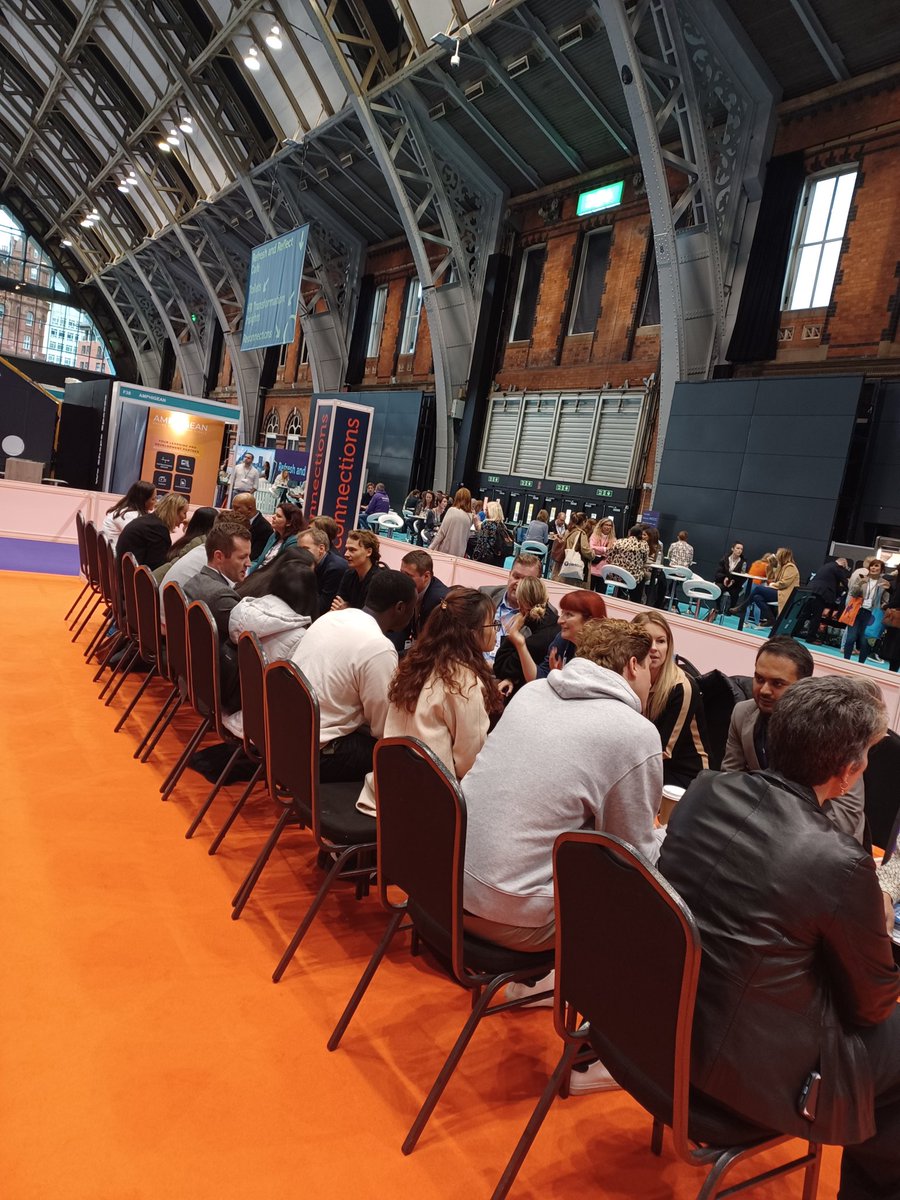 What a brilliant full house #speednetworking session at #CIPDACE today. Fancy giving it a go yourself? Come join us at 13 15 and 15 00 today..