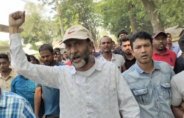 বিএনপির দাবি আদায়ে সরিষাবাড়ীতে অবরোধ ও বিক্ষোভ মিছিল