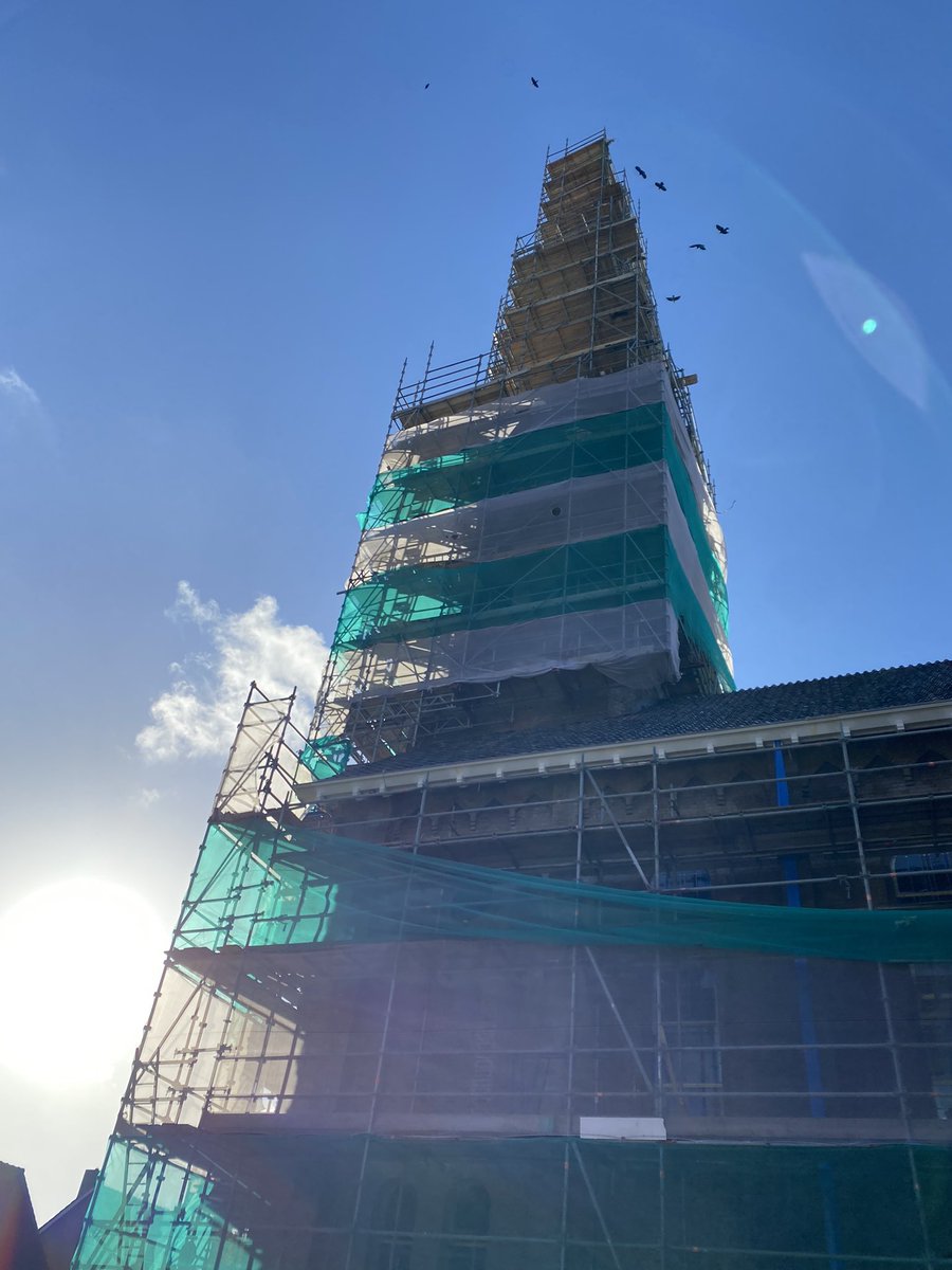 AstridHeijstee's tweet photo. Met college op bezoek in Hoogmade om de herbouw van de kerk te bekijken. Met oog voor detail worden historische elementen in een nieuw jasje gestoken. Waardering voor de bouwvakkers die in weer en wind (en regen) aan de slag zijn. Het was hoog, maar het uitzicht maakte veel goed! https://t.co/6EYuKC6XvZ
