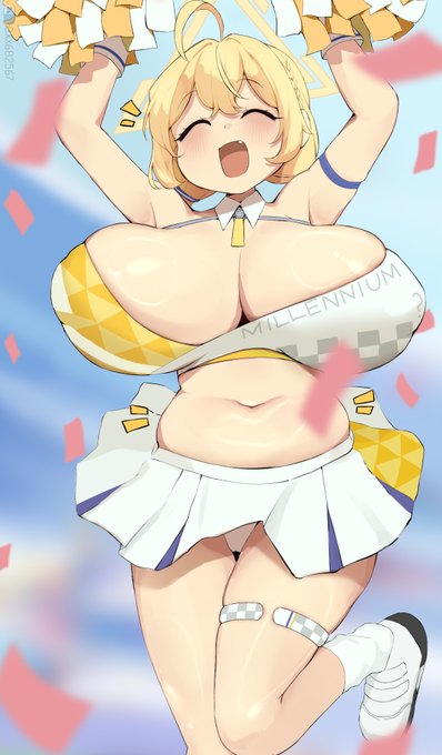 チアコトリのお腹の肉もちもち( •̀ ω •́ )✧ 