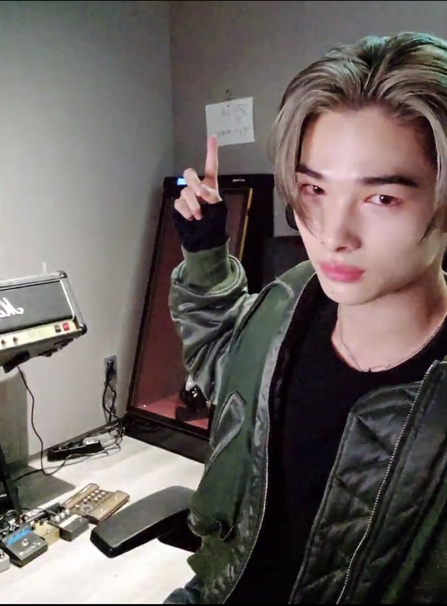EN7ernally's tweet photo. note: “please do not ever touch this” (jay’s note)

🐥isn’t that so funny? 

ㅋㅋㅋㅋ😆 https://t.co/vIvXWxFVAB
