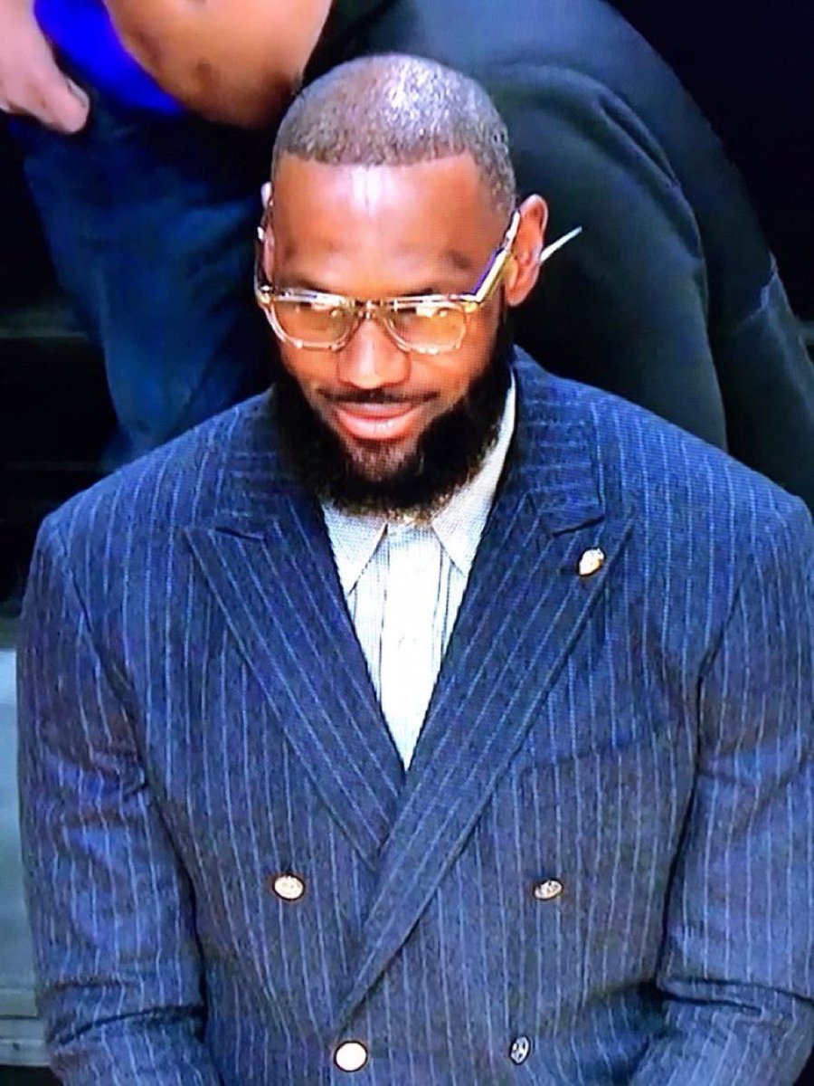 NBA Bettors logging into FanDuel at work this morning.