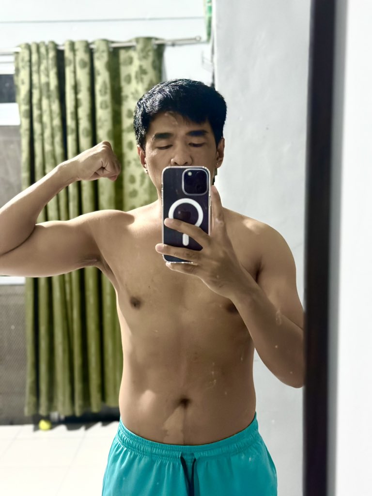 Prince_Rothan's tweet photo. 💪💪💪 https://t.co/vgmQFHfnUr