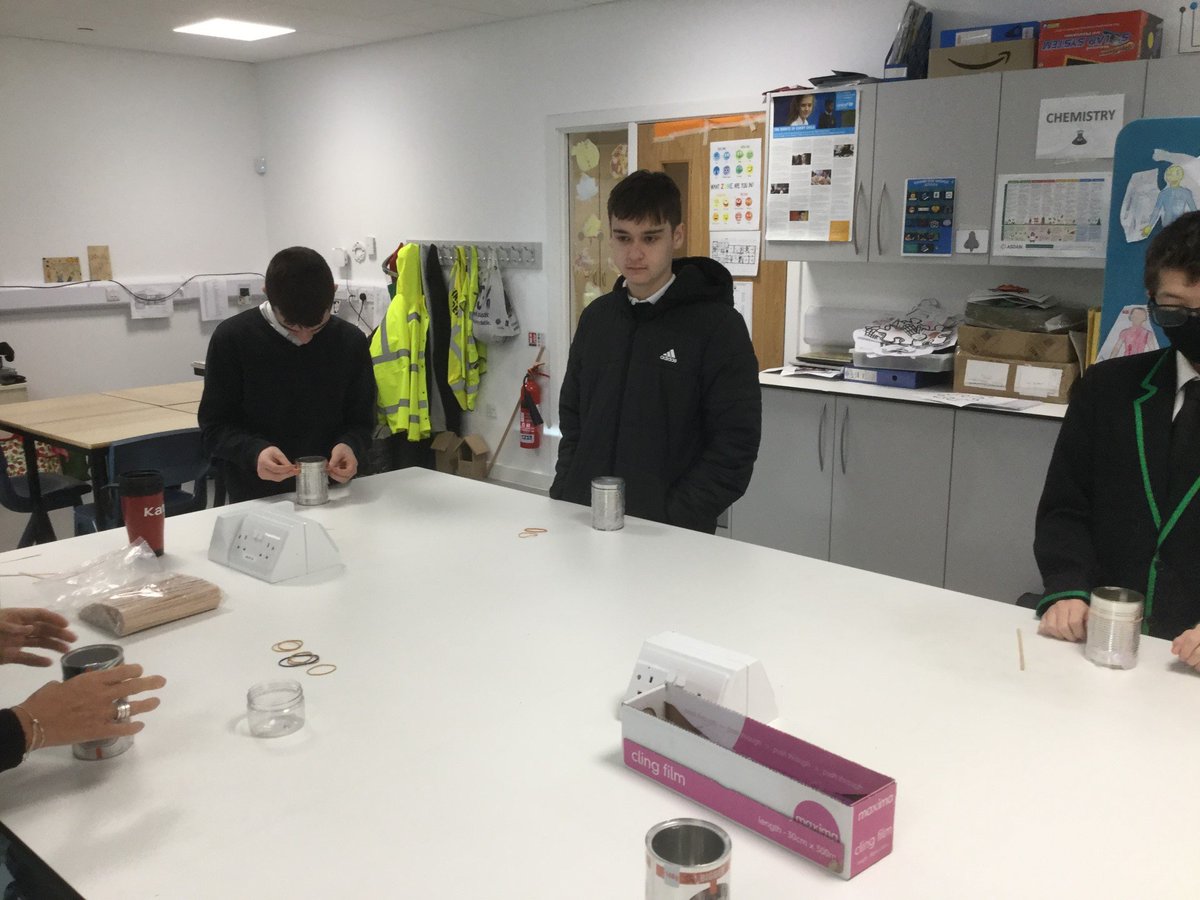 CedarbankSchool's tweet photo. ✨Cedarbank Spotlight: Science✨
Some of the Senior Science class are learning about weather and climate. They started making a barometer to measure air pressure and help predict the weather #climatesciences #confidentindividuals #successfullearners #STEM #WLSTEM https://t.co/5N8dGUZCQ4