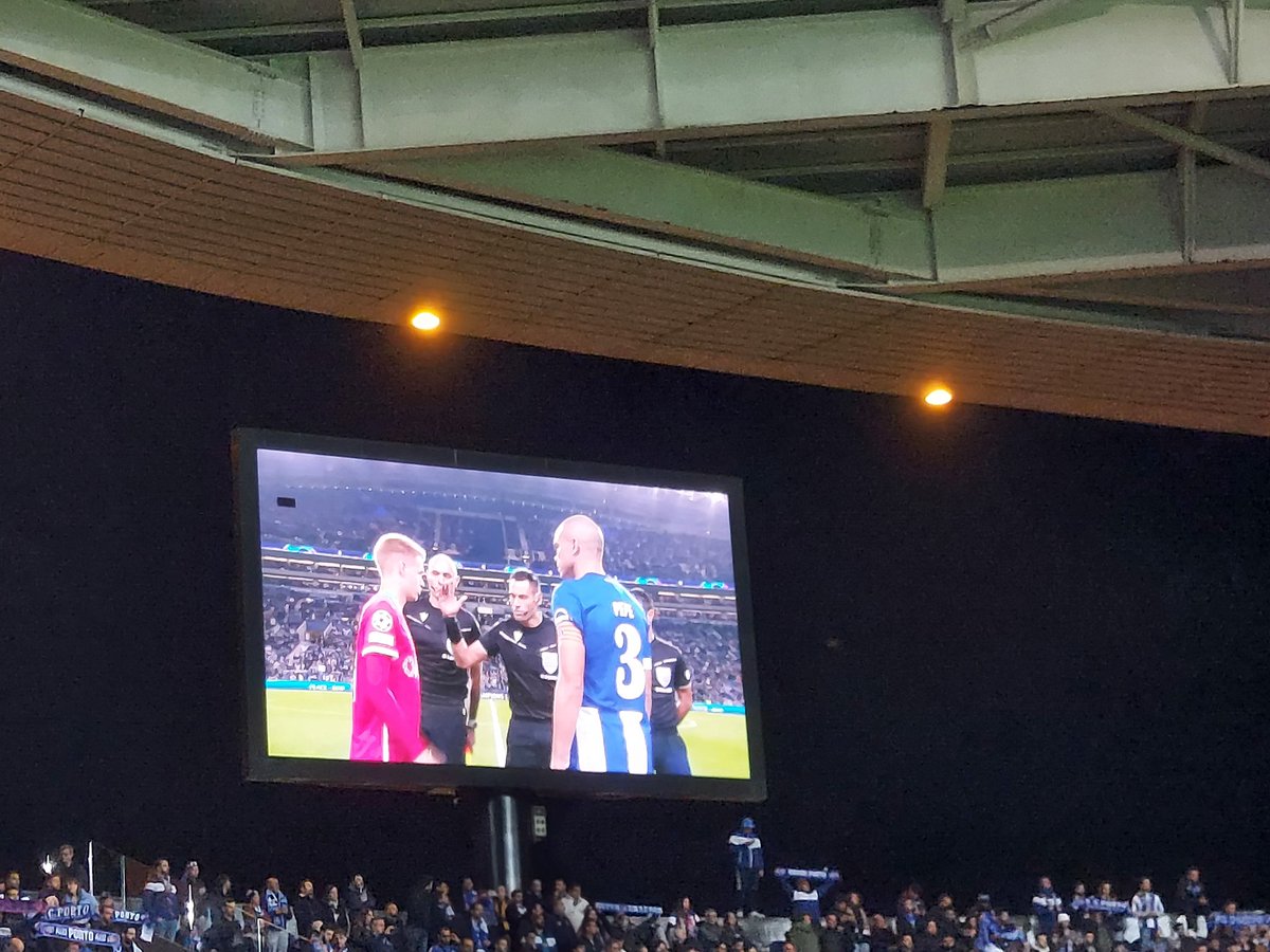 noa_vereycken's tweet photo. #firstawayday #antwerp https://t.co/48MStAOdGT