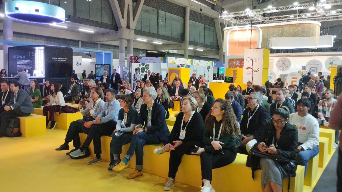 🍃💡 Today at @SmartCityexpo we discussed potentials of technology in fostering environmentally conscious and equitable transport systems for Indian cities. Thanks to our partners @CRUT_BBSR, @bmcbbsr, @ksrtc, and @c40cities for making this a success! 👏 #SCEWC23 @arunbothra