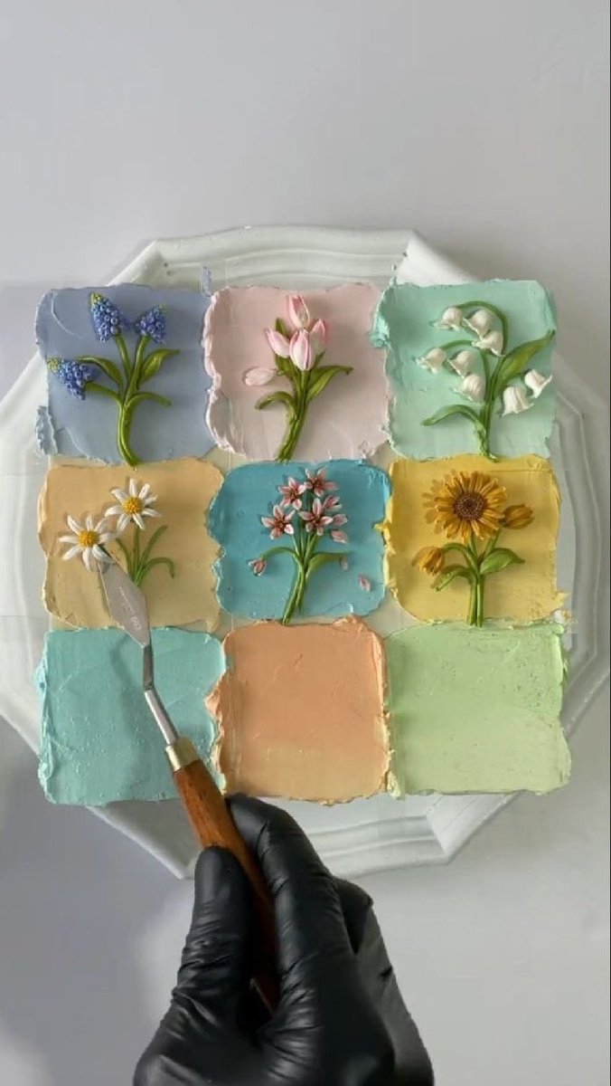 artistryhere's tweet photo. floral cakes. https://t.co/TgNPbeoNui