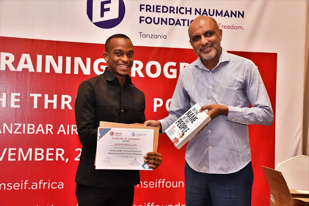 Nassirjr753's tweet photo. The training I attended from 5th-7th November 2023 gave me valuable insights into the dangers of POPULISM in democratic societies and the skills to combat it. Special thanks to @MSSHFoundation  @FNF_Tanzania  @BMshale https://t.co/5k9fAiHqXr